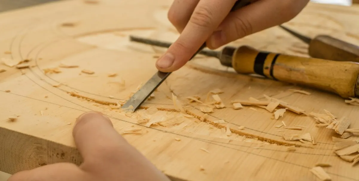Detail: Holzverbindung handgefertigt